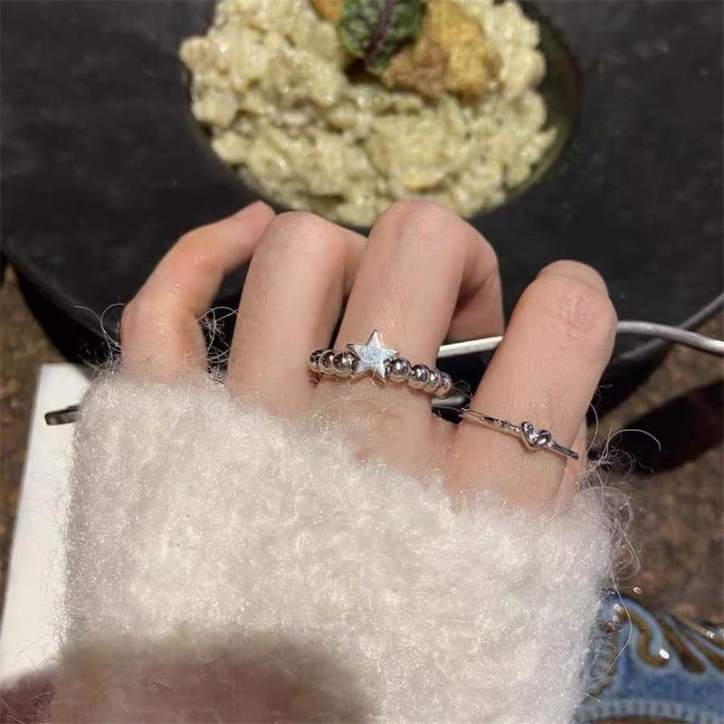 Cincin Jari Bintang Logam Elastis Warna Perak Aksesoris Perhiasan Star Rings Adjustable Vintage Unisex Indah Hadiah Untuk Wanita Pria Retro Beads Ring Simple Couple Lovers Ring