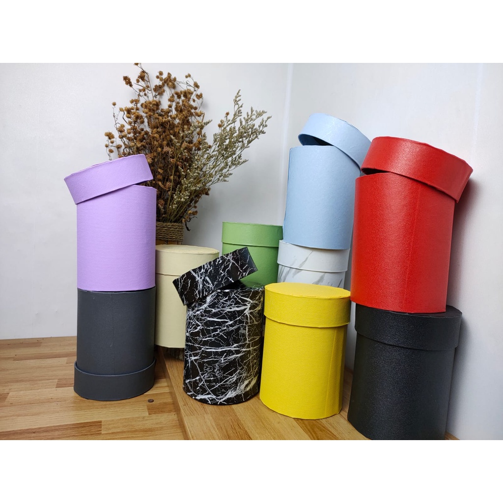 

Bloom Box special Lebaran Diameter 8,5 CM Box Bunga Kotak Bunga Flower Box Blooming Box Gift Box Love