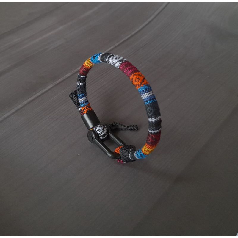 Gelang Tali Bahan Stainless Steel Titanium Steel Untuk Pria Gelang Pria Keren Cowok Laki Tali tenun Etnik Survival Bracelet Nautical Shackle Premium Murah Gelang Nautical