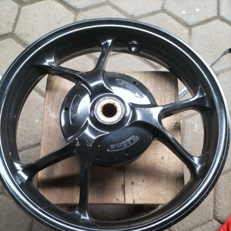 velg yamaha lexi belakang pelah Yamaha Lexi belakang pelek Yamaha Lexi belakang