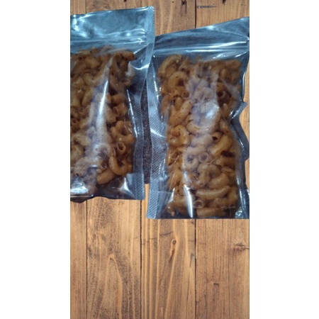 

MAKARONI KRIUK PEDAS GURIH