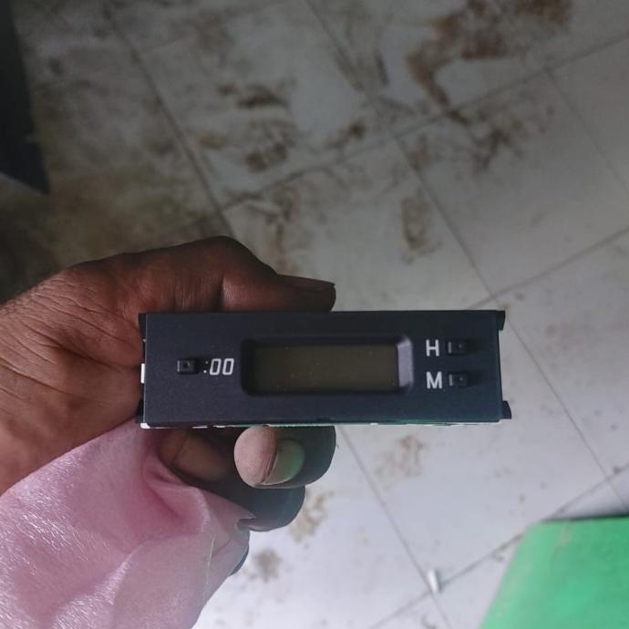 

jam digitap dasbor avanza xenia. trios rush 2007 2011 ORIGINAL