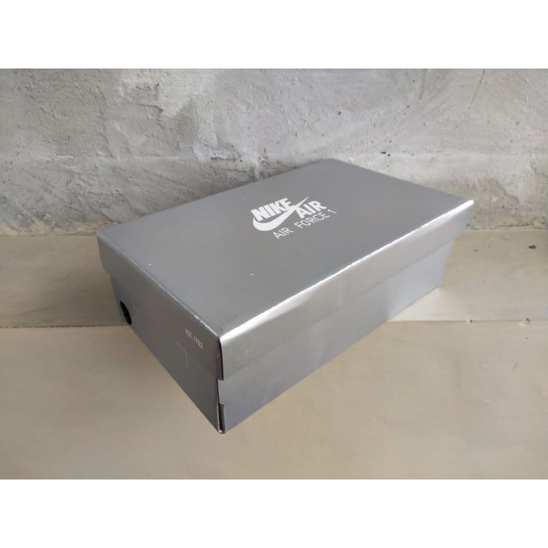 Box Sepatu Replace NIKE AIR FORCE