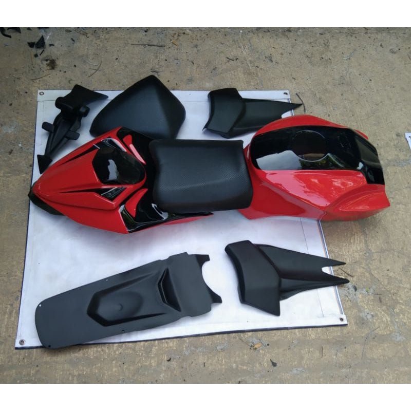 COVER TANGKI + BODY BELAKANG MODEL NINJA 250FI PNP BYSON KARBU INJECTION