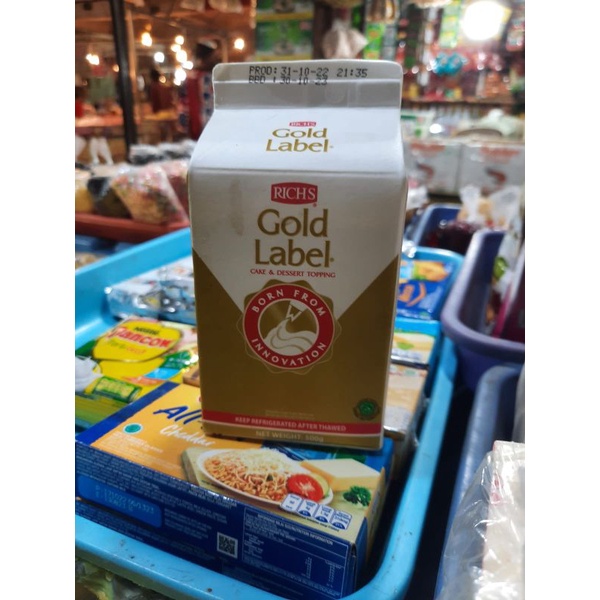 

Rich Gold Label Cake & Dessert Topping Whip Cream Cair 500gr