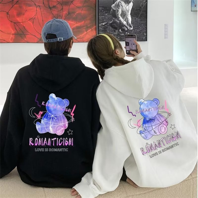 Promo Cod Hoodie Couple Pria Wanita BEAR ROMATICISM Amerika Niche Desain Rasa Teka-teki Cinta Cetak Sweter Berkerudung Longgar Pria dan Wanita Musim Semi dan Musim Gugur Jaket Pasangan Pakaian