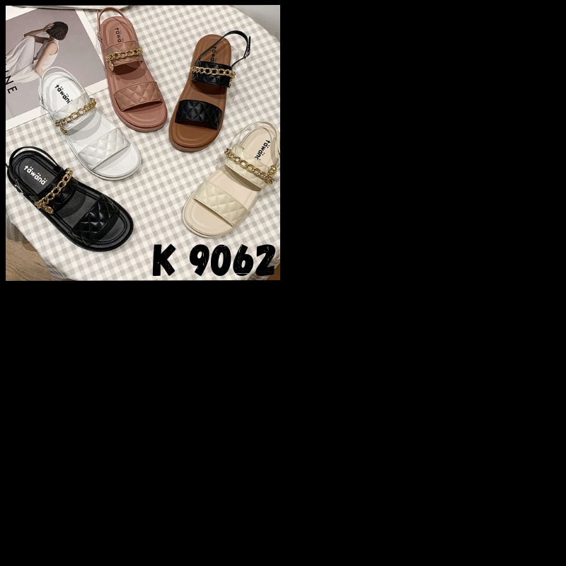 Favorite Mysteri Box Sandal Jelly Wanita 3 Size Korea Import 8002