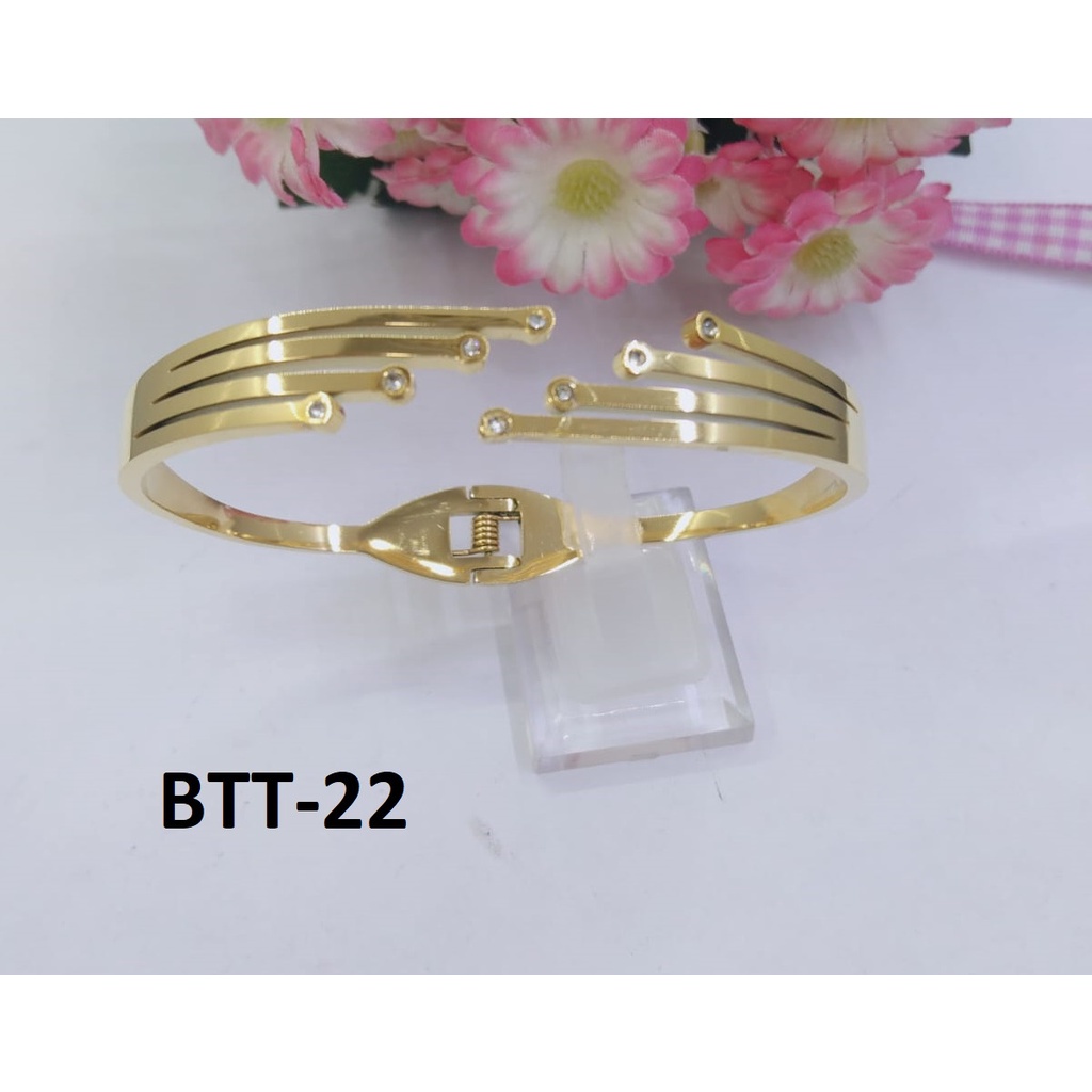 GELANG TITANIUM EMAS GOLD 4 STRIP TITIK DIAM TERMURAH / DUNIA GELANG TERBARU