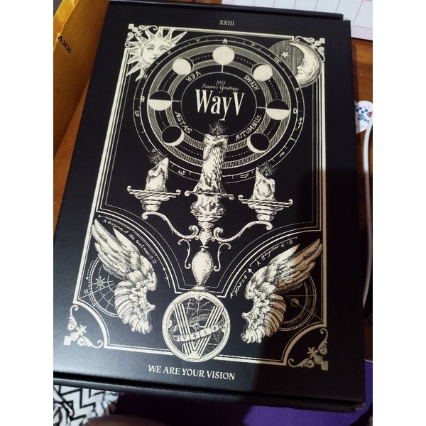 Sharing Season Greeting Red Velvet WayV 2023 2022 SMENT