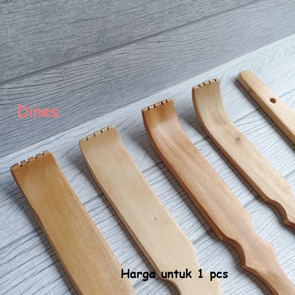 Alat Garukan Punggung Bahan Kayu Penggaruk Badan Menggaruk Kukur Gatal Tangan Bantu Garuk Back Scratcher