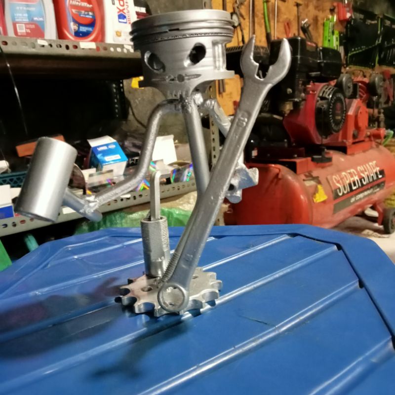 kerajinan barang bekas motor