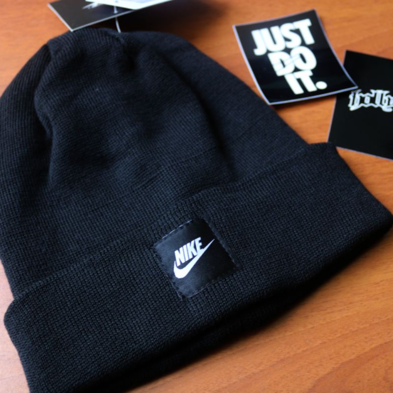 Kupluk beanie nike