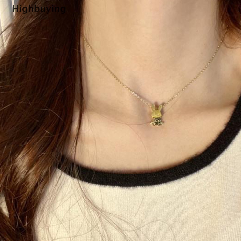 Hbid Titanium Steel Dancing Rabbit Necklace Cute Rabbit Pendant Rantai Choker Perhiasan Fashion Swing Rabbit Necklace Untuk Wanita Perhiasan Glory