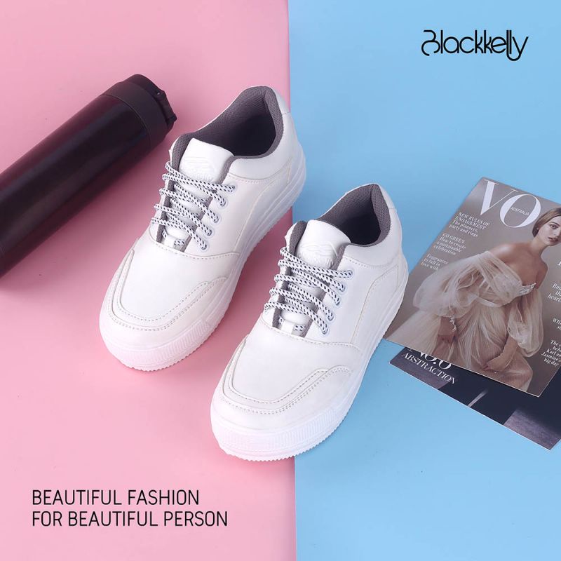 Sepatu Sneakers Wanita Putih Terbaru | Sepatu Sport Shoes White