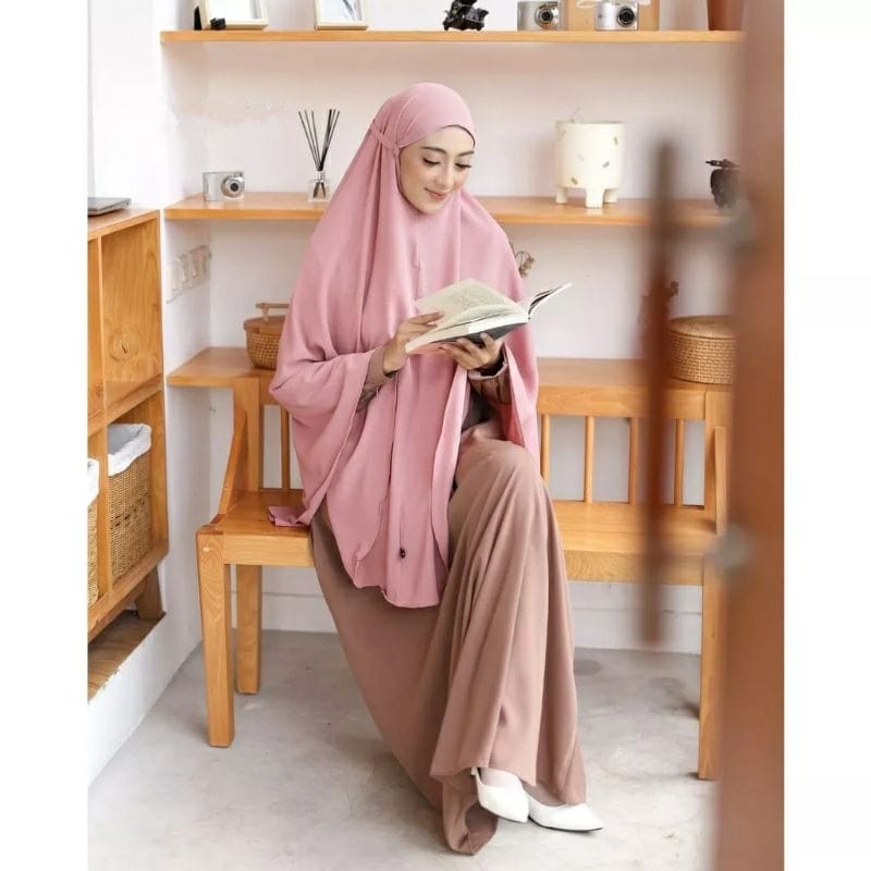 Kerudung Hijab Bergo Jumbo Crinkle Airflow Size XXL - Khimar Jilbab Ukuran Besar Bahan Lentur dan Nyaman