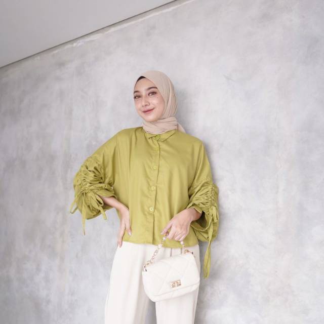 VS - Monic Top Blouse Serut / Lora / Semi Crop / Rona Kemeja / Lana / Locana / Atasan Wanita Selebgram