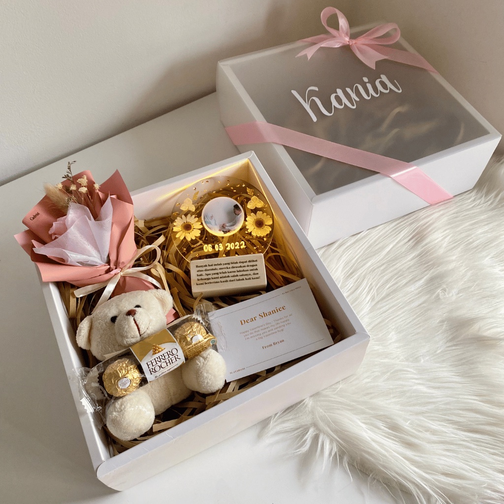 

HER LED BOX / HER MELEGANT BOX / HAMPERS VALENTINE / VALENTINE GIFTBOX/ KADO CUSTOM VALENTINE/ KADO VALENTINE COWOK/KADO VALENTINE CEWEK/KADO PACAR/KADO UNIK/ KADO BESTIE