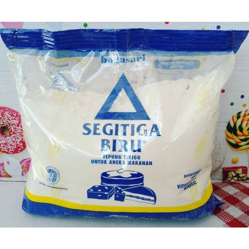 Tepung Segitiga Biru 500gr