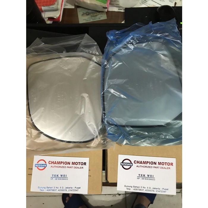 Kaca spion Nissan March 2011-2017