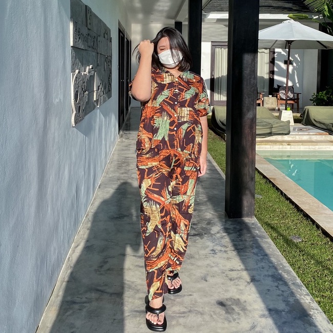 Yulje one set piyama rayon motif serat kayu abstrak 2