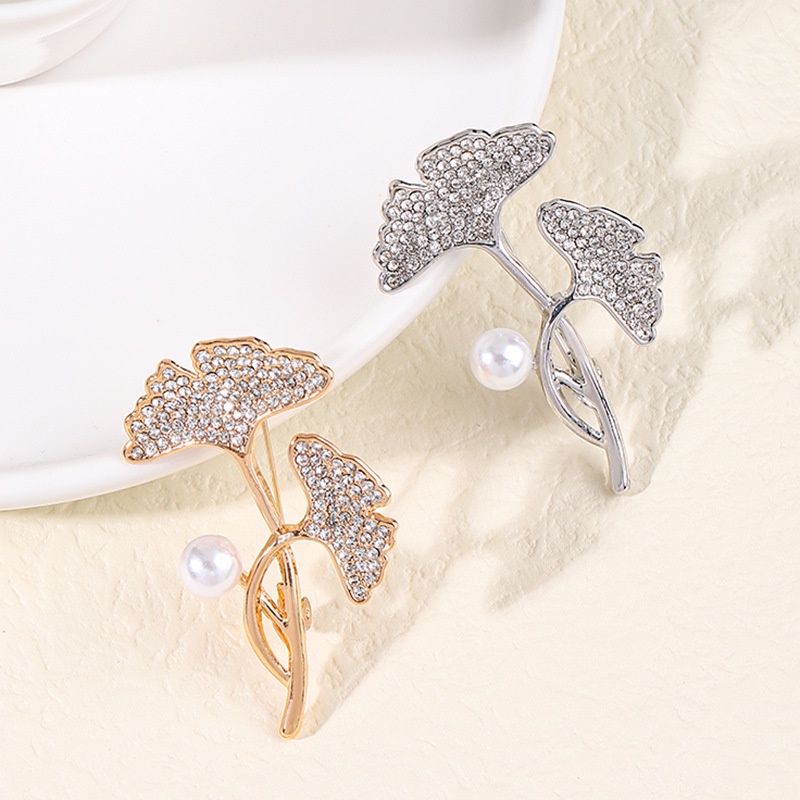 Ginkgo Daun Bros High-End Perempuan Mutiara Pin Tetap Pakaian Aksesoris Jas