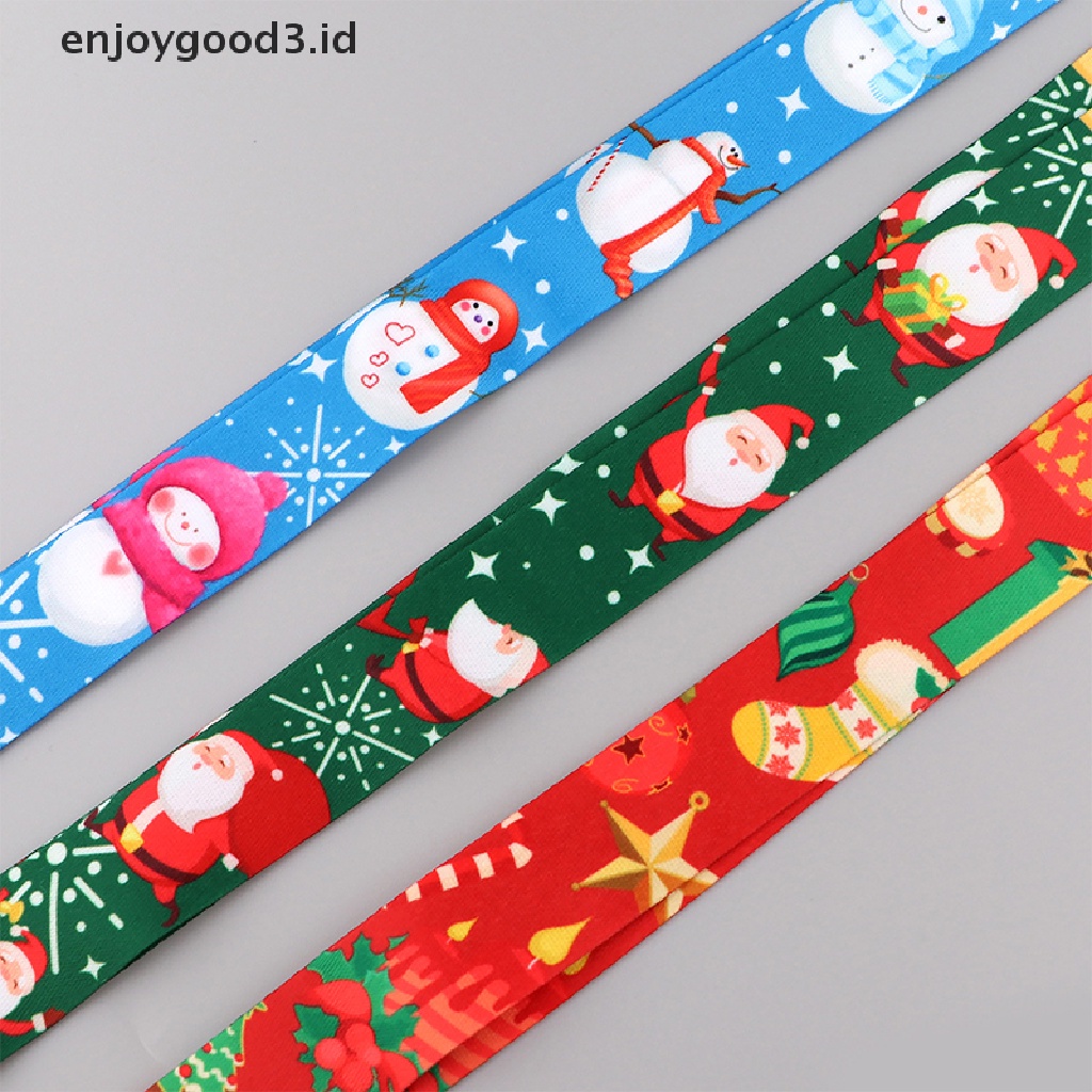 【 Rready Stock 】 Christmas Lanyards Keychain Neck Strap Phone Buttons ID Card Holder Lanyard For Keys DIY Hanging Rope Lanyard Card Protection Cover （ ID ）