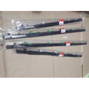 Pelipit karet kaca pintu luar honda crv 2007 2008 2009 2010 2011 weather strip pintu luar honda crv 