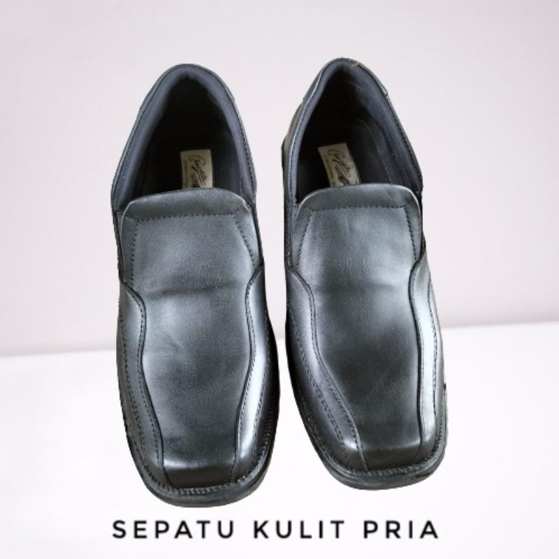 sepatu pria /sepatu kulit pria /sepatu kantor/ sepatu formal mukena kalem/ sepatu kerja/ sepatu dinas /sepatu fantopel kantor dinas pria