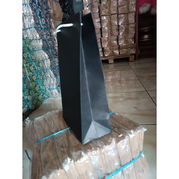 

paperbag hitam 15*7*25