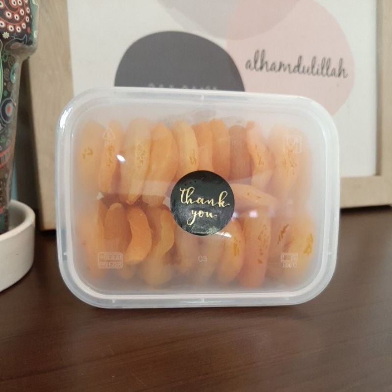 

Buah Apricot Kering 200gram