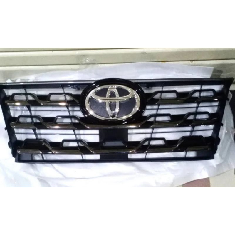 grill gril fortuner vrz 2019-up original Gress baru