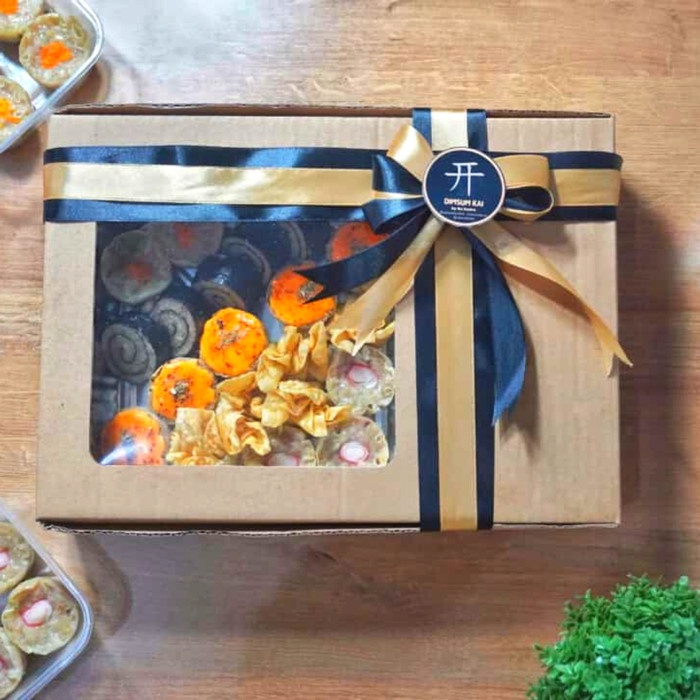 

Hampers Dimsum Mix Halal Non MSG Free-Card Imlek, Idul Fitri, Natal