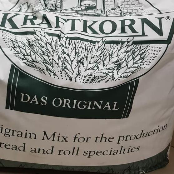 

❋ Meistermarken Kraftkorn Multigrain Mix / Tepung Gandum - 1kg ◊