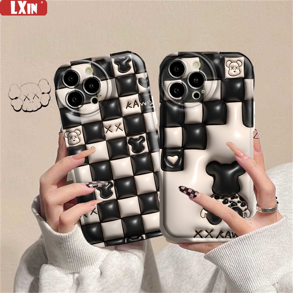 Soft Case VIVO Y02 Y16 Y22 Y35 Y21 Y21S Y21T Y33T Y33S Y17 Y15 Y12 Y11 Y20 Y20S Y12S Y12A Y91C Y1S Y95 Y93 Y50 Y30i Y15S Y15A Y01 Checkerboard Kaws Bantal Udara TPU Phone Cover