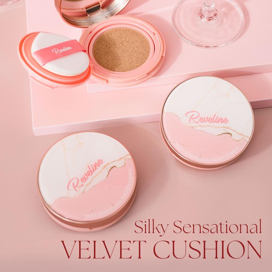 ✩ REVELINE Silky Sensational Velvet Cushion ✻