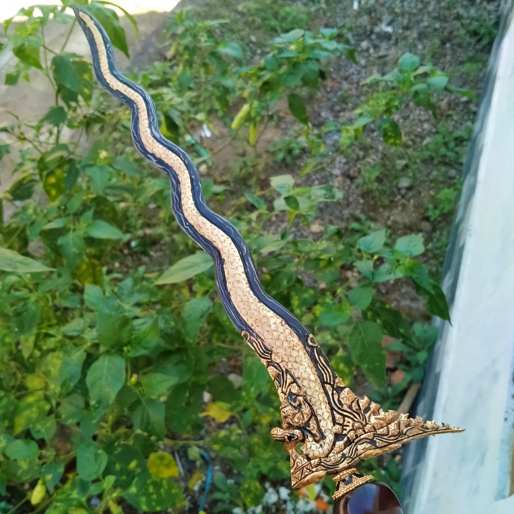 Keris Nogo Sapto Luk 9  Kinatah Kamargono garap Alus istimewa