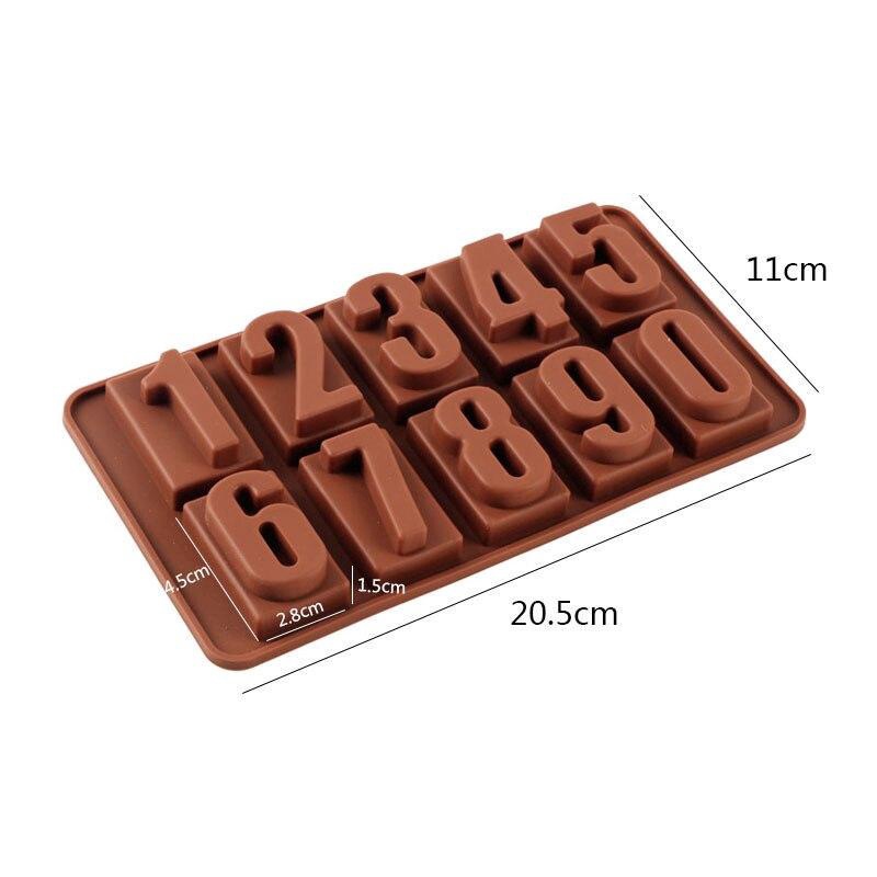 Cetakan Kue / Cokelat / Permen Bentuk Huruf Alfabet 3d Bahan Silikon