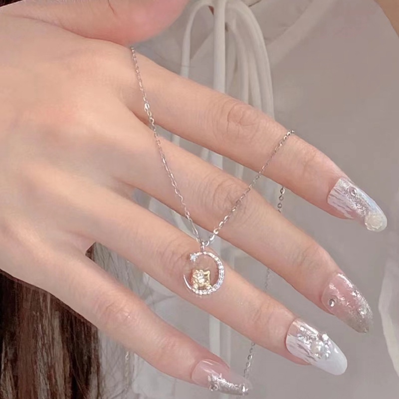 Kalung Hello Kitty Bulan Bahan Alloy Lucu Untuk Wanita