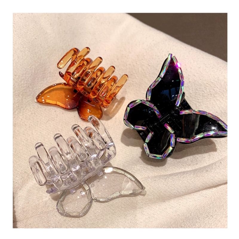 Jepit Rambut Korea Kupu Kupu 4.5cm Dengan Balutan Kristal Jedai Bening Transparan Model Kupu-kupu Butterfly Hair Claw Clips