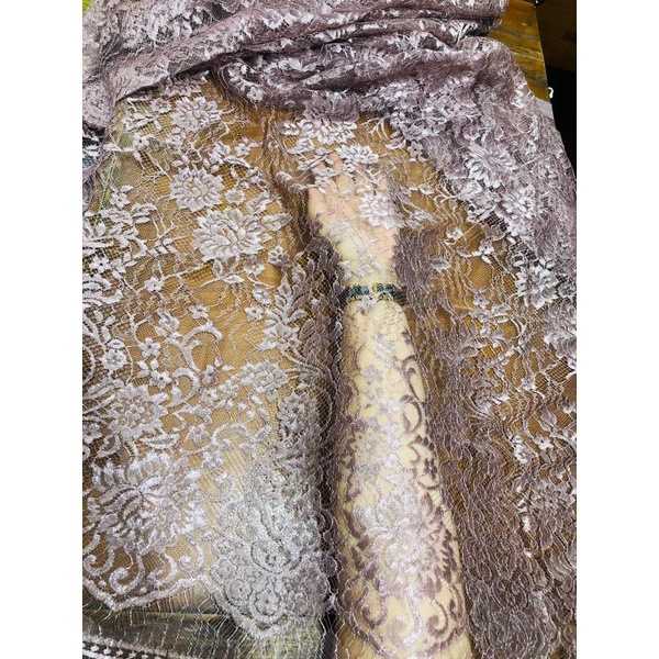 Bakal Kebaya Bahan Kebaya Brokat Pengantin Semi Italy Metalik Premium 2,5 Mtr