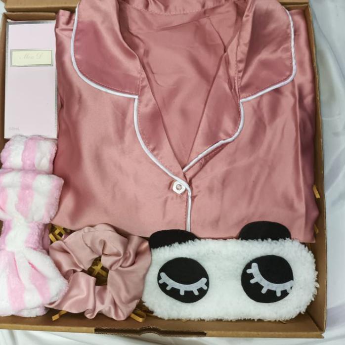 

✹ [PIYAMA] GIFT BOX PIYAMA / KADO CEWEK / WEDDING HAMPERS / KADO PACAR / GRADUATION / KADO IBU ➮