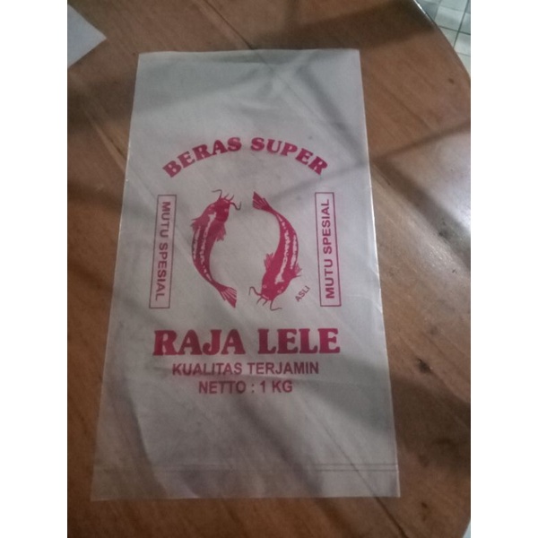 

plastik tomat ukuran 1kg