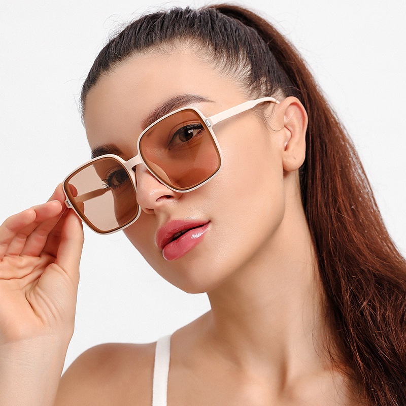 Fashion Santai Kacamata Hias Jelly Gradien Warna Pelindung Matahari Kacamata Wanita Trendi Bingkai Persegi Kacamata Hitam Mengemudi Luar Ruangan Kacamata Matahari Eyewear Goggles Anti-UV Kacamata Matahari