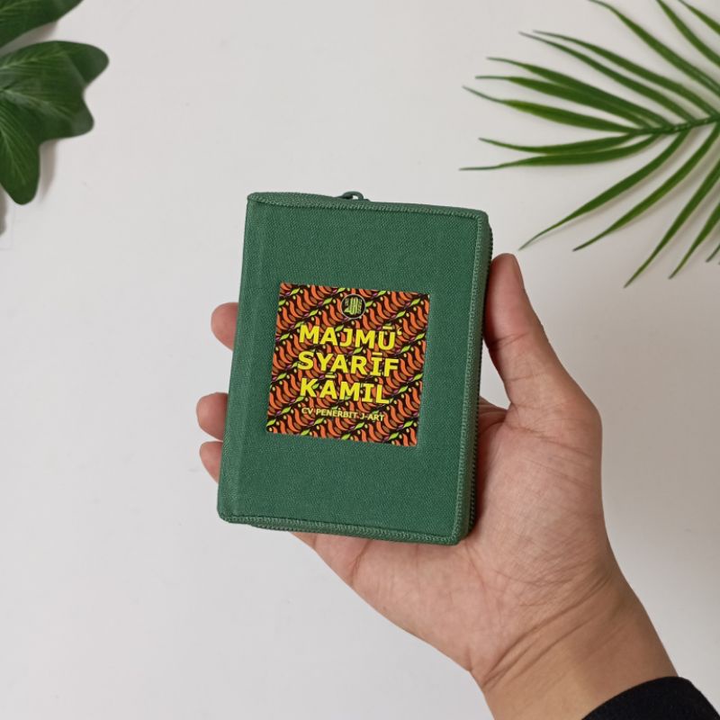 Qudsi - Majmu Syarif Kamil Tanpa Terjemah Kecil Saku A7 Resleting - Penerbit J-Art  - Majmu Syarif L