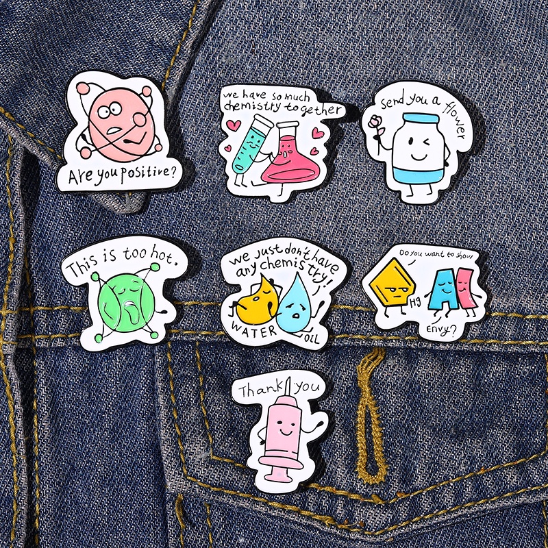 Kreatif Sains Seni Enamel Bros Tabung Reaksi Formula Kimia Lencana Logam Kartun Kerah Pin Kimia Perhiasan Hadiah Untuk Guru Siswa Anak-Anak