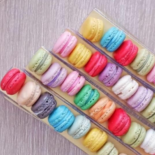 

Import ✨Terbaik✨ BABY /MINI MACARON BOX 8 PCS buruan