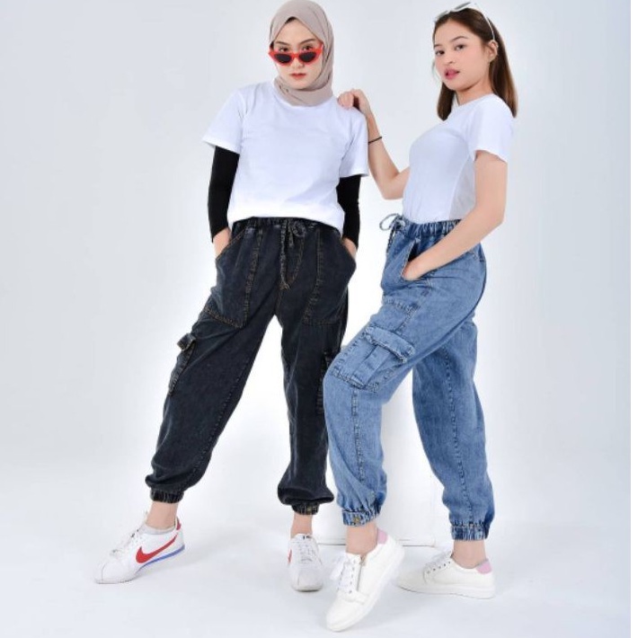 Jogger Jeans Cargo Panjang Wanita Pinggang Karet Warna Snow Boyfriend Jeans Cargo