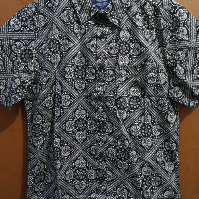 Terlaris Kemeja Batik Rallies Ex Eiger Hitam