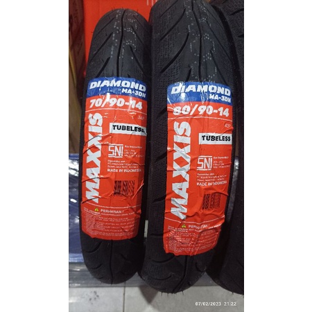 sepasang ban tubles maxxis diamond ma-3dn 70/90-14 &amp; 80/90-14, produk dijamin asli ori !!! free pentil !!!