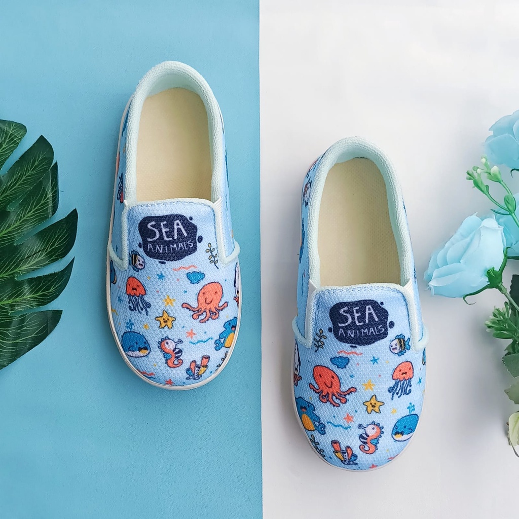 Sepatu Slip-On Anak Sea Animals Biru